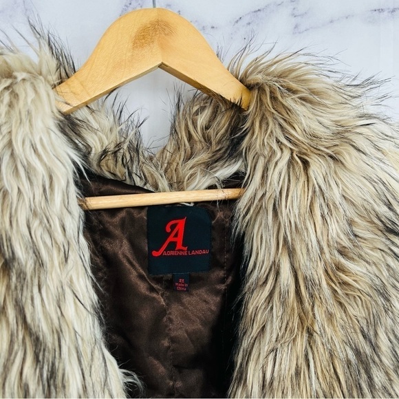 Adrienne Landau Leopard Print Faux Fur Collared Vest - Picture 3 of 5